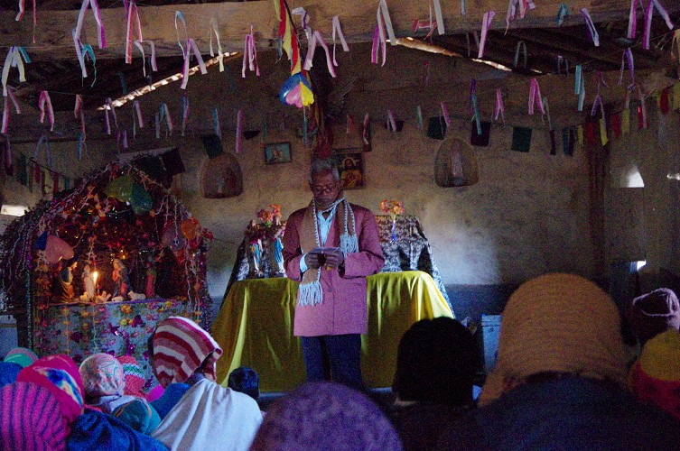 16_Morning_mass_in_Bishumpur_Dec25_06