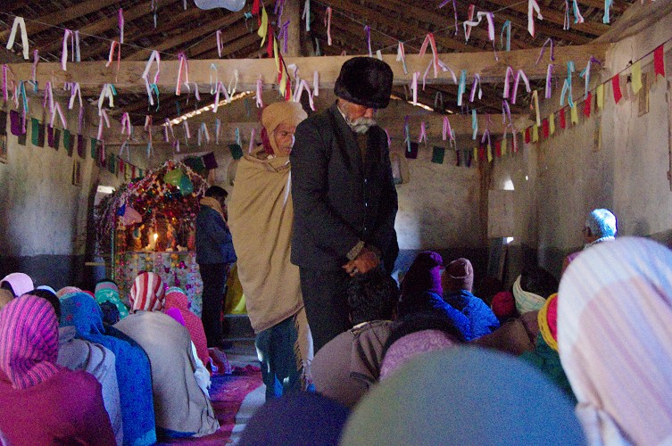 16_Morning_mass_in_Bishumpur_Dec25_16