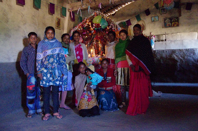 16_Morning_mass_in_Bishumpur_Dec25_38