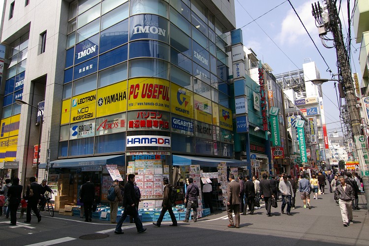 06_Tokyo_Akihabara_02