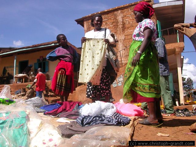 market scene, Chuka