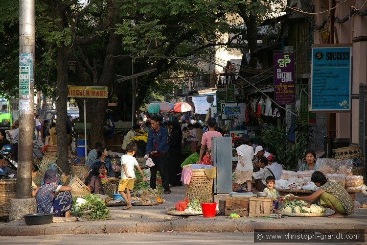 1_Yangon_04