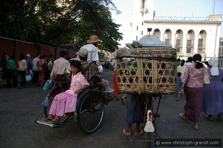 1_Yangon_08