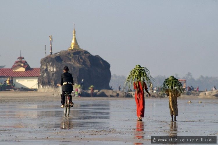 3_Chaungtha-Beach_05