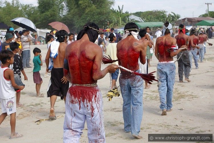 02_Pampanga_Crucification_06