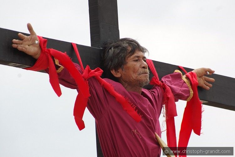 02_Pampanga_Crucification_13