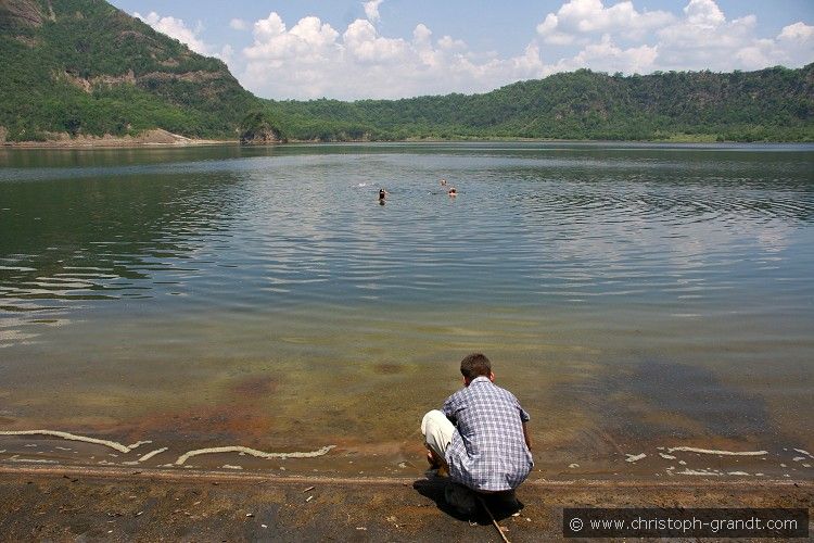 09_Lake_Taal_05