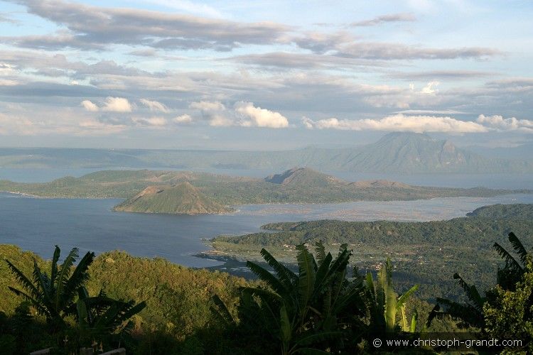 09_Lake_Taal_25