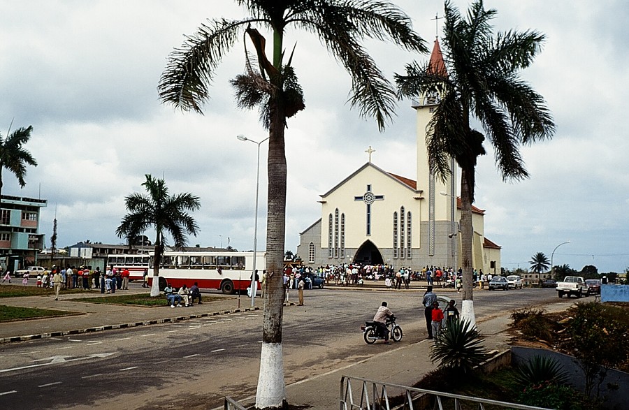 Bonn-Congo-Cabinda(Angola)_100